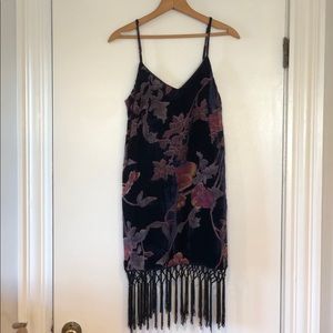 Missguided floral/velvety tassel dress